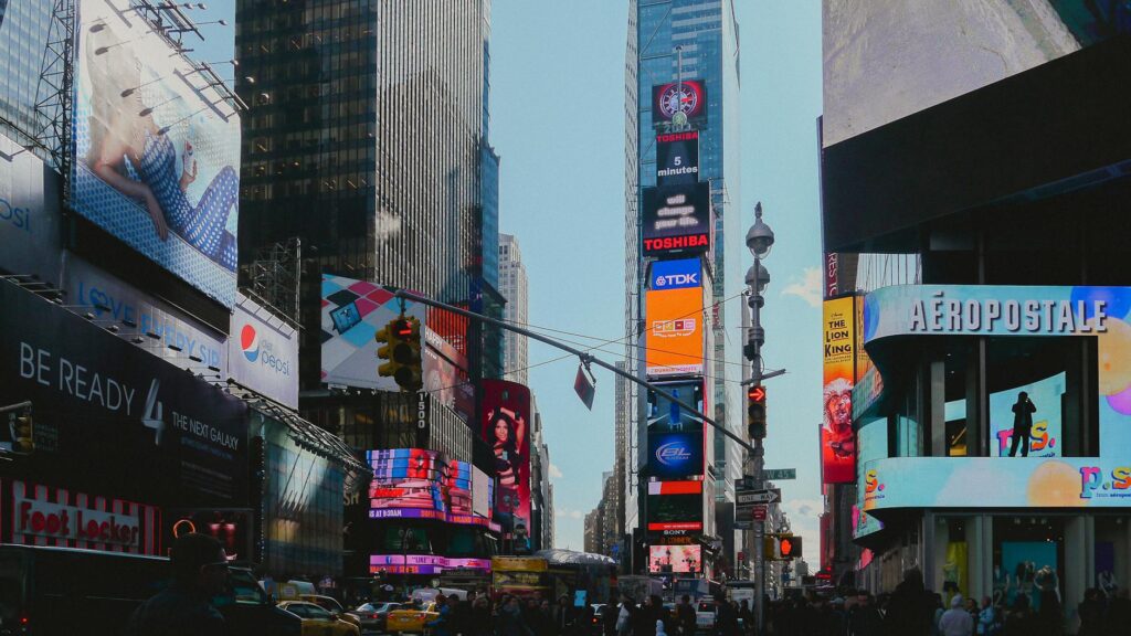 Estratégias Meta Ads e Google Ads para empresas brasileiras no mercado americano